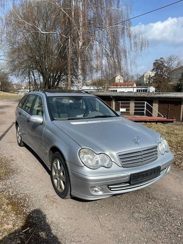 Gebraucht Mercedes C200 163 PS (119 kW) 2006 Silber Kombi