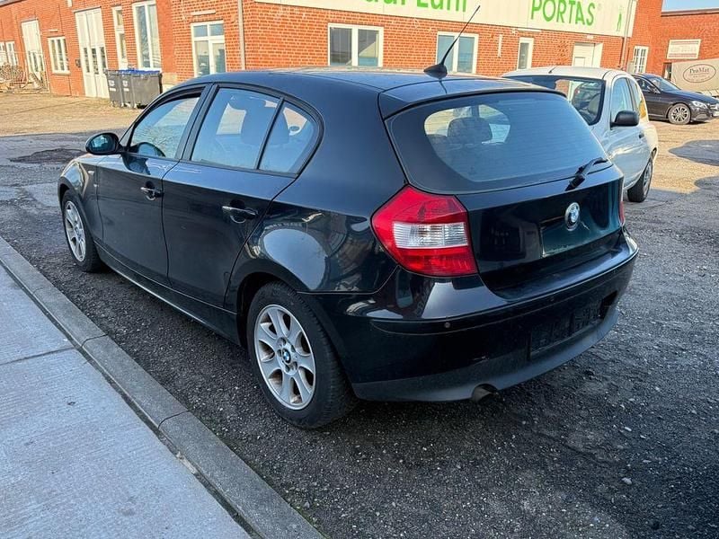 Gebraucht BMW 116 Advantage 116 PS (85 kW) 2006 Schwarz Kleinwagen