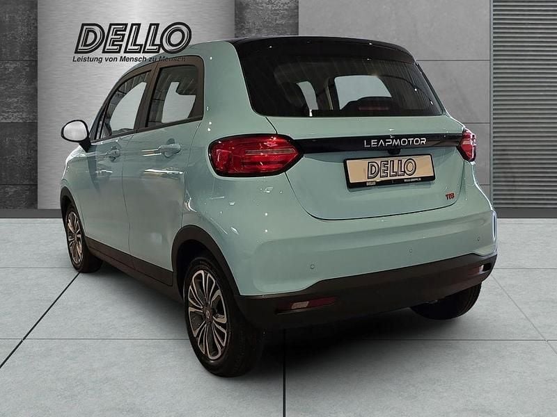 Neu Leapmotor T03 69 kW (95 PS) 2026 Blau Kleinwagen