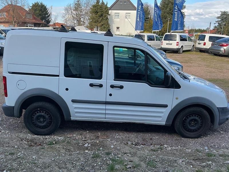 Gebraucht Ford Tourneo Connect 75 PS (55 kW) 2011 Weiß Van / Kleinbus