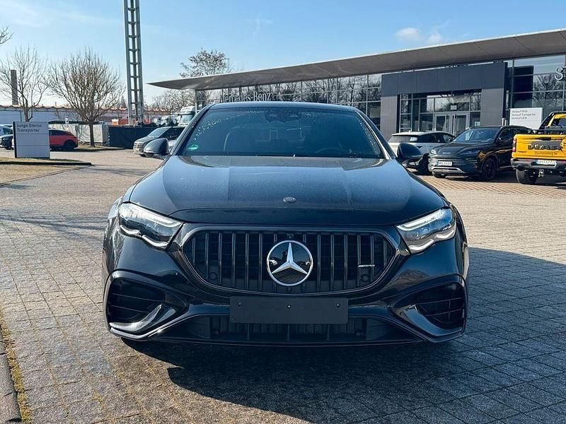 Gebraucht Mercedes E53 AMG AMG 585 PS (430 kW) 2025 Metalliclack obsidianschwarz Limousine