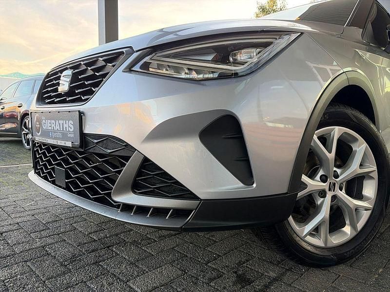 Gebraucht Seat Arona FR 116 PS (85 kW) 2024 Silber SUV