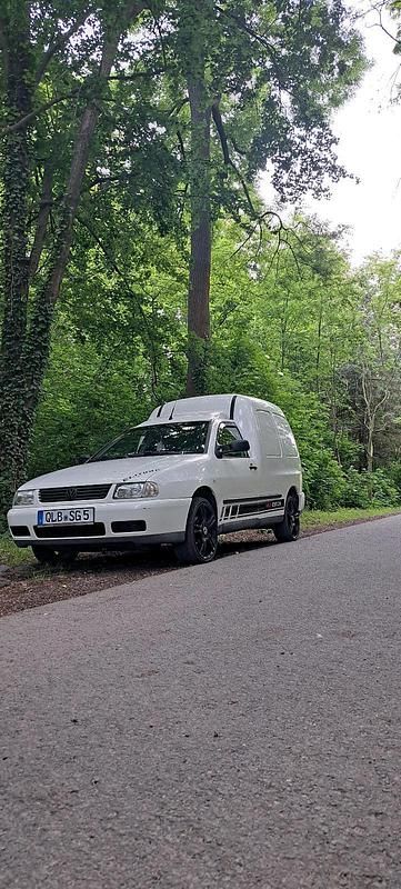 Gebraucht VW Caddy 64 PS (47 kW) 2003 Weiß Van / Kleinbus