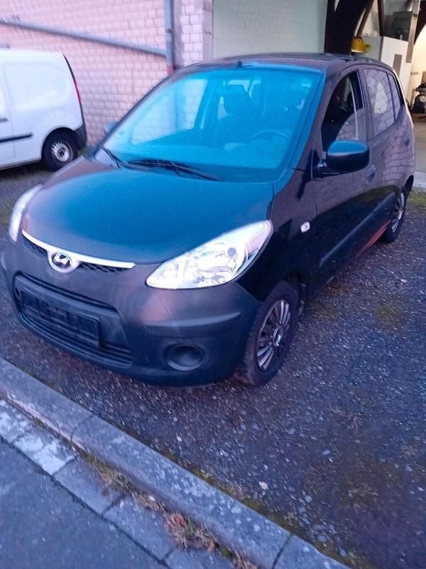 Schwarz Gebraucht 2011 Hyundai i10 Kleinwagen | 1.350 € - Bild 1/4