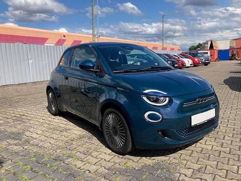 Gebraucht Fiat 500e Icon 86 kW (118 PS) 2022 Ozean grün Kleinwagen