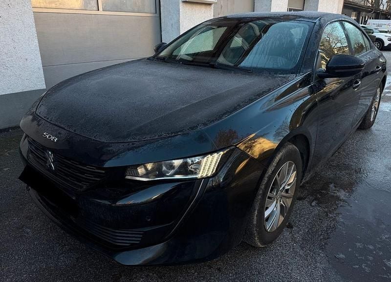 Gebraucht Peugeot 508 131 PS (96 kW) 2022 Schwarz Limousine