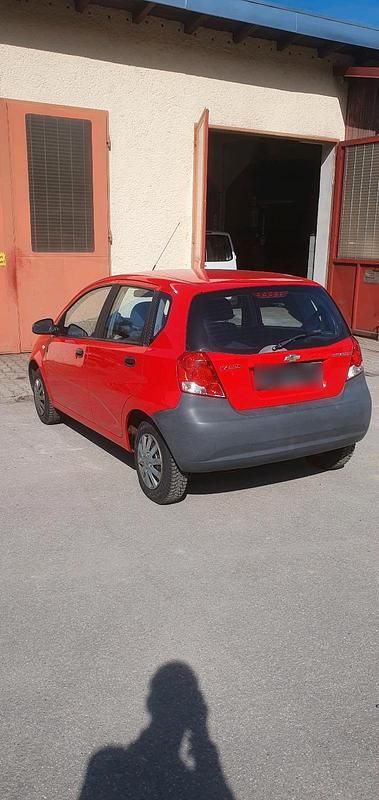 Gebraucht Chevrolet Kalos 60 PS (44 kW) 2006 Rot Kleinwagen