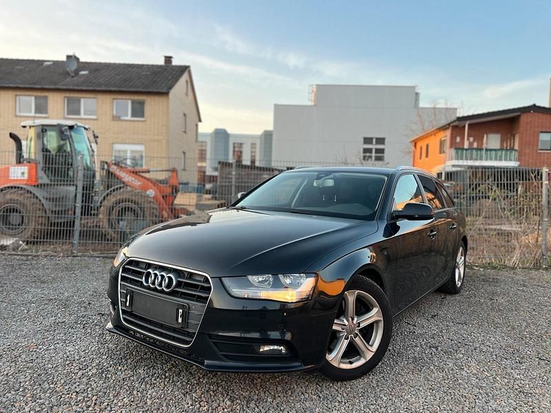 Gebraucht Audi A4 S-Line 177 PS (130 kW) 2014 Schwarz Kombi