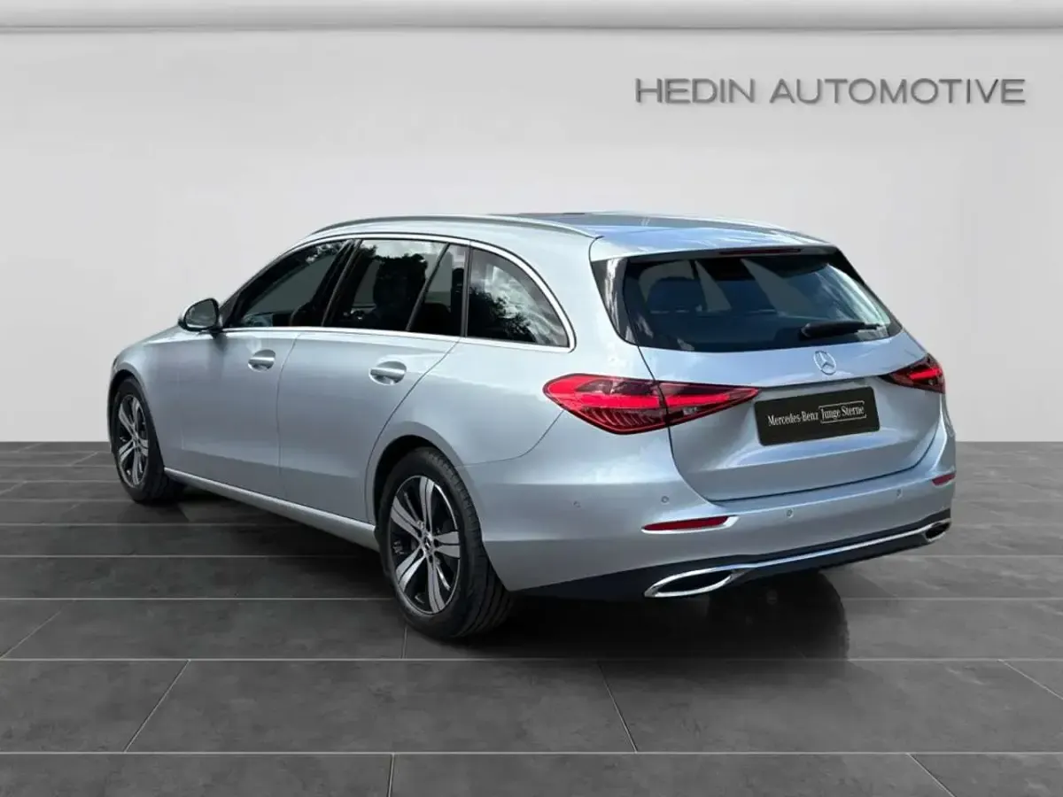 Gebraucht Mercedes C180 Avantgarde 170 PS (125 kW) 2025 Silber Kombi