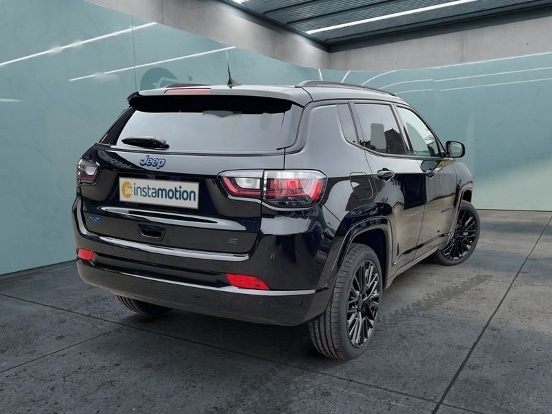 Gebraucht Jeep Compass 241 PS (177 kW) 2023 Schwarz SUV