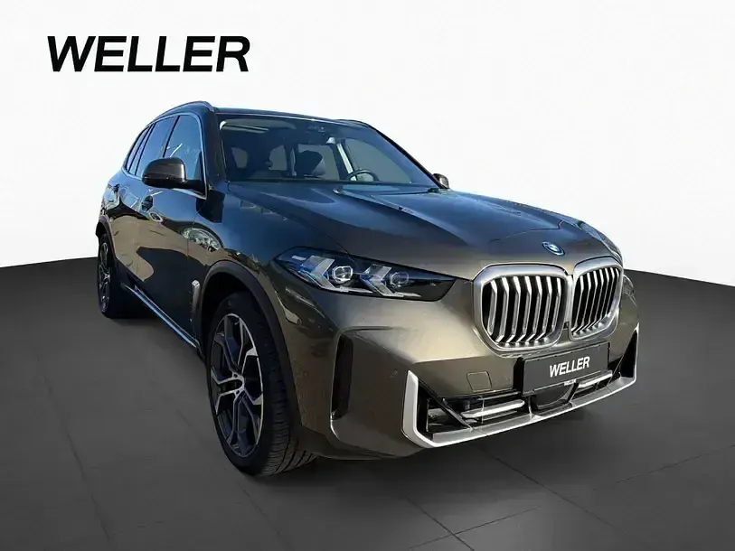 Gebraucht BMW X5 M Sport 489 PS (359 kW) 2023 Weiß SUV