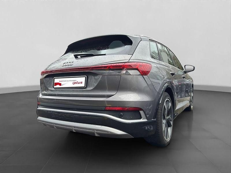 Gebraucht Audi Q4 e-tron S-Line 150 kW (204 PS) 2022 Grau SUV