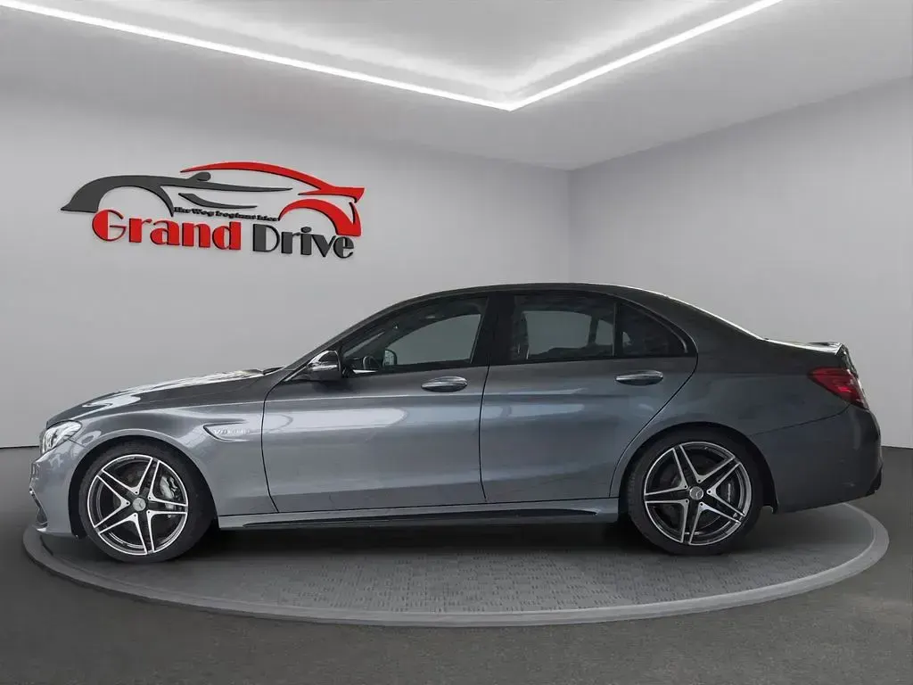 Gebraucht Mercedes C63 AMG AMG 476 PS (350 kW) 2018 Grau Limousine