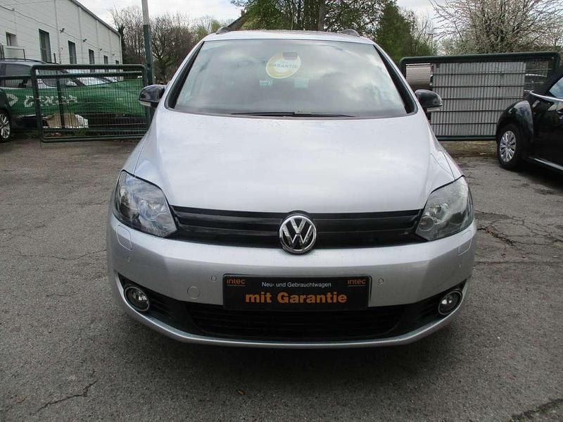 Gebraucht VW Golf VII Match 122 PS (89 kW) 2012 Reflexsilber metallic Kleinwagen