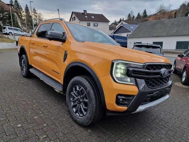 Metallic Gebraucht 2023 Ford Ranger Wildtrack Abholung | 46.510 € (Etwas zu teuer) - Bild 1/4