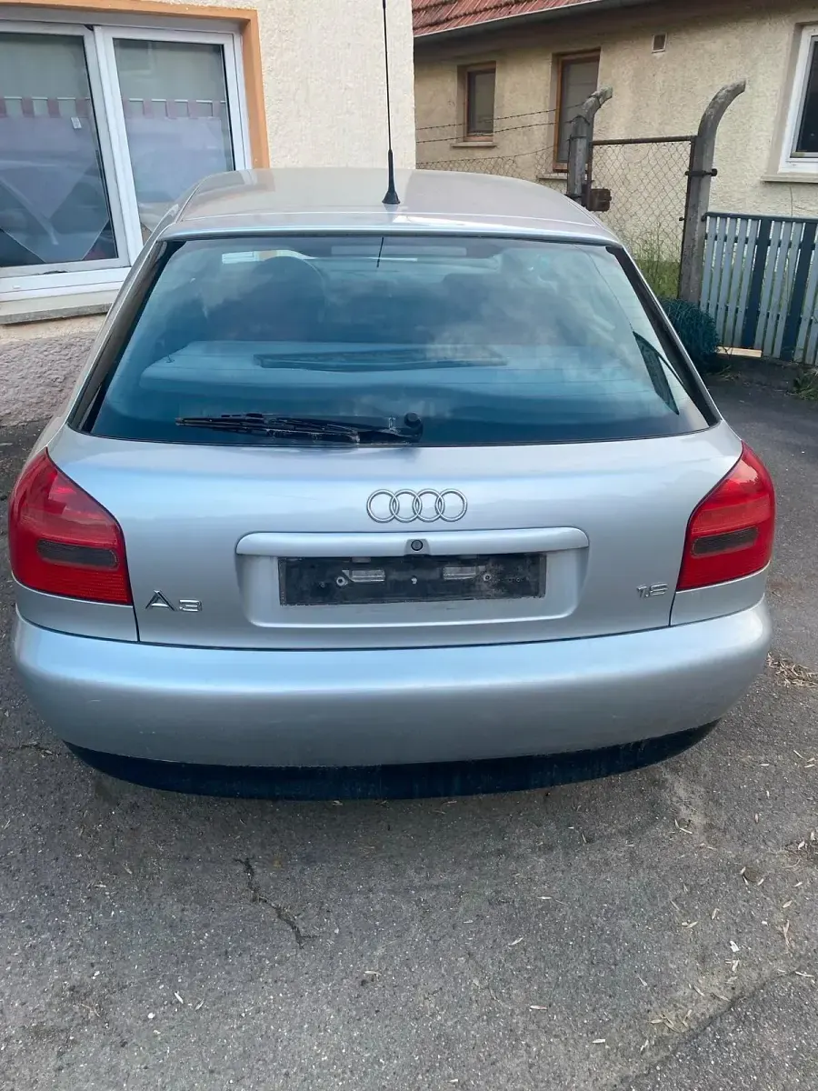 Gebraucht Audi A3 125 PS (91 kW) 1998 Silber Kleinwagen