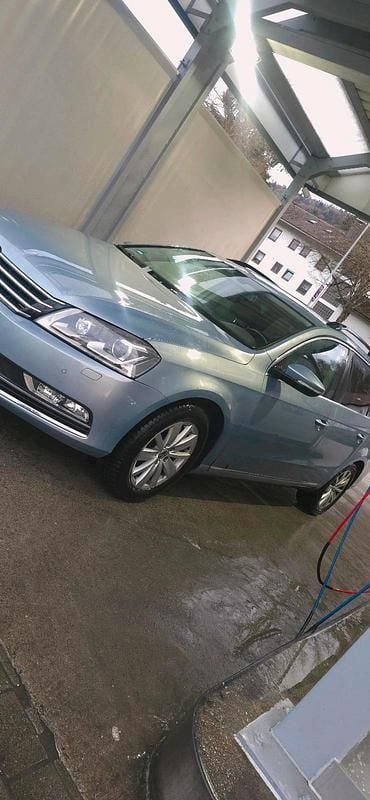 Używany VW Passat 158 KM (116 kW) 2012 Niebieski Kombi