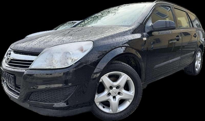 Gebraucht Opel Astra Selection 116 PS (85 kW) 2009 Saphirschwarz mi2 Kombi