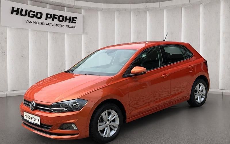 Orange Gebraucht 2017 VW Polo Life Limousine | 11.450 € (Etwas zu teuer) - Bild 1/4