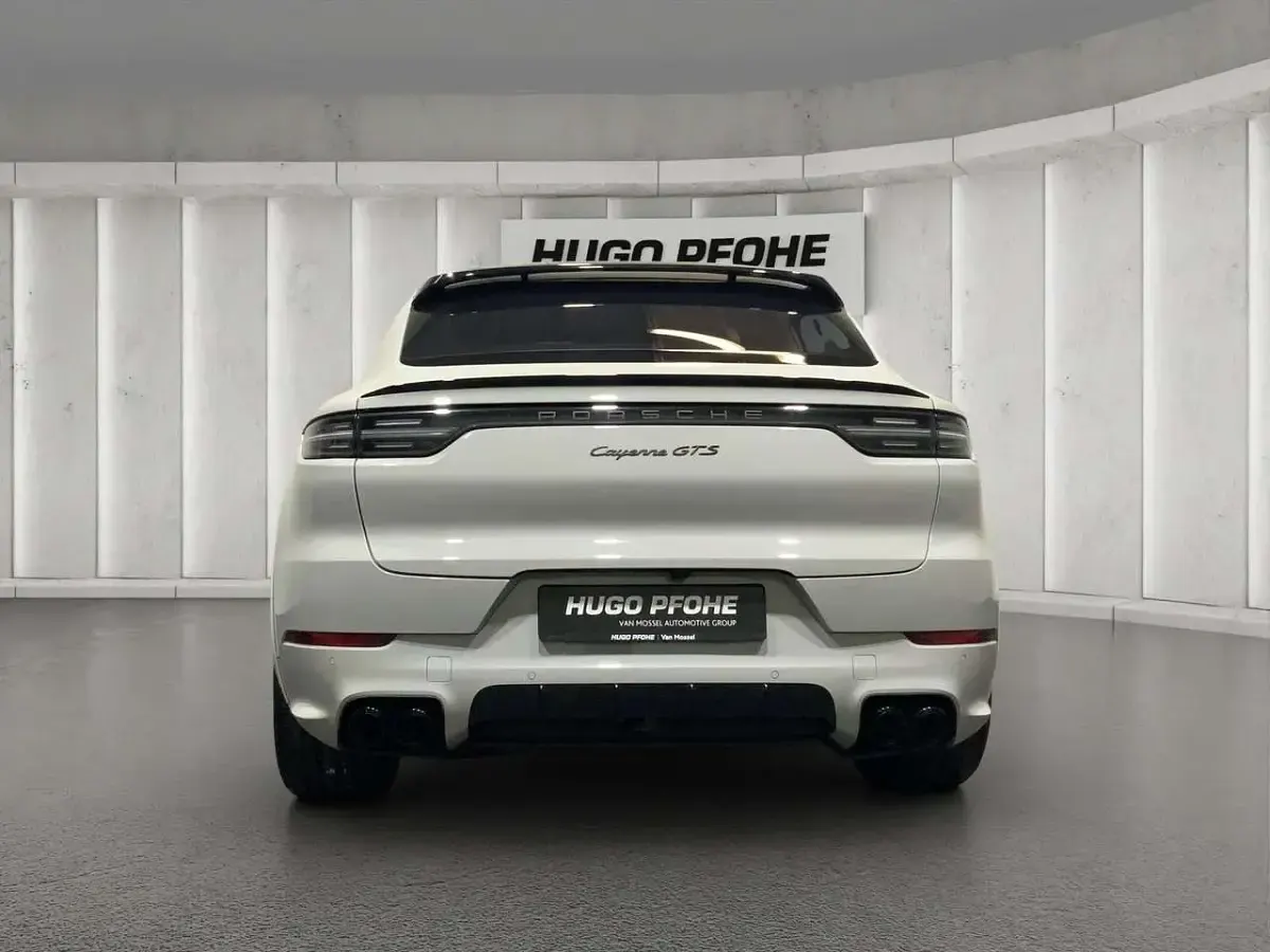 Gebraucht Porsche Cayenne GTS Sport 460 PS (338 kW) 2021 Schwarz/kreide all SUV