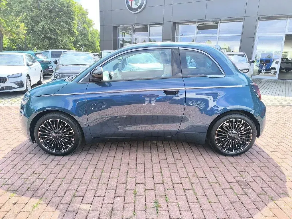 Neu Fiat 500 La Prima 65 PS (47 kW) 2026 Ozean grün Cabrio