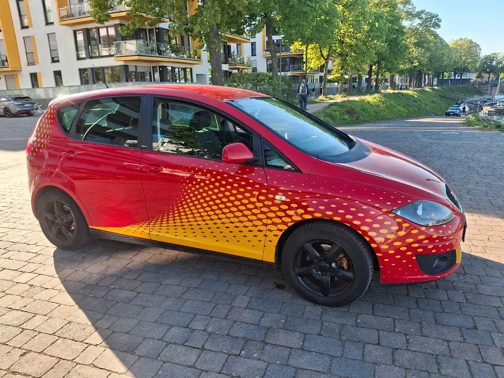 Gebraucht Seat Altea Ecomotive 106 PS (77 kW) 2015 Rot Limousine