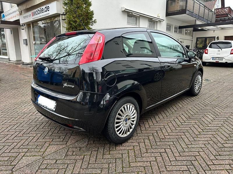 Gebraucht Fiat Grande Punto Dynamic 77 PS (56 kW) 2006 Schwarz Kleinwagen