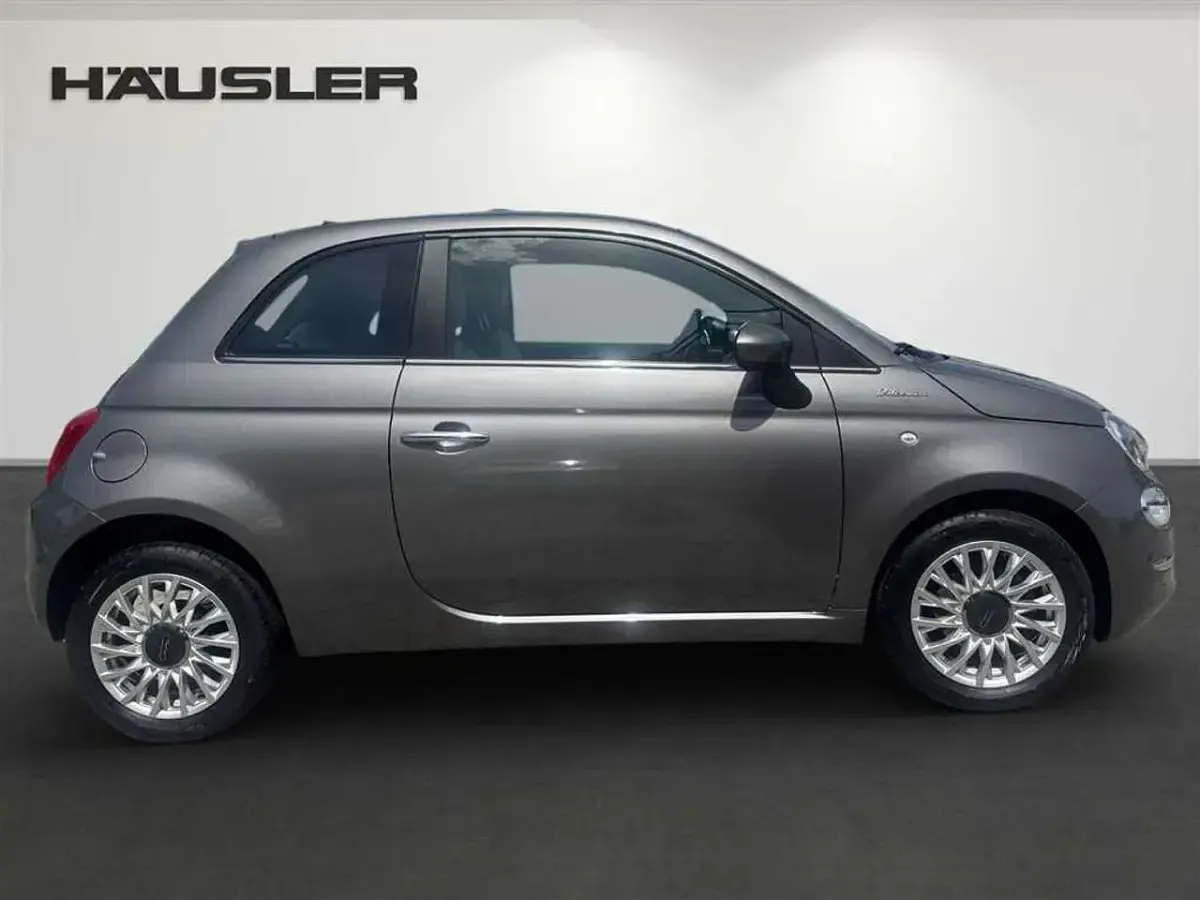 Gebraucht Fiat 500 Dolcevita 71 PS (52 kW) 2022 Grau Kleinwagen