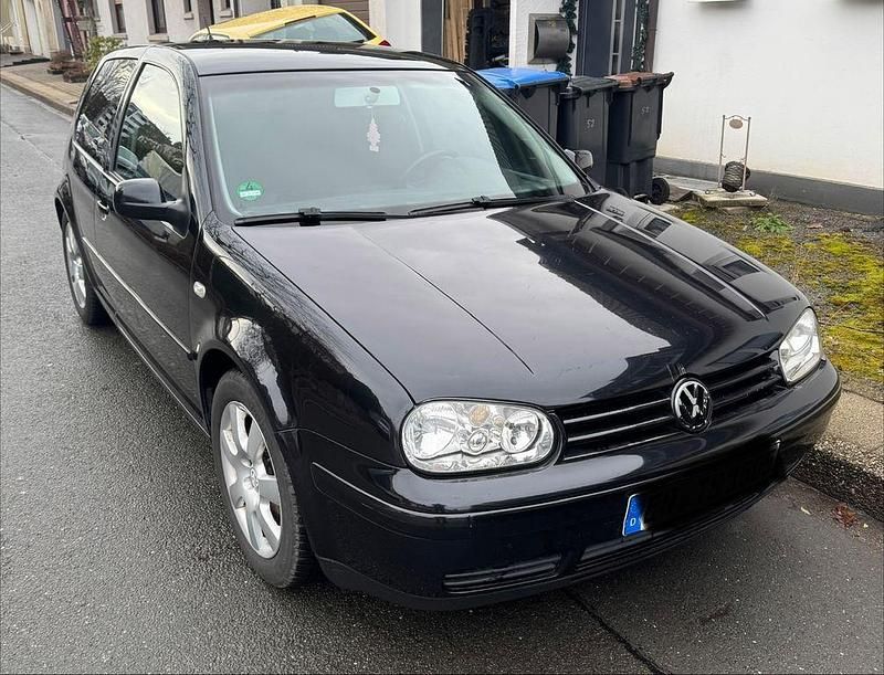 Gebraucht VW Golf IV 75 PS (55 kW) 2004 Schwarz Limousine