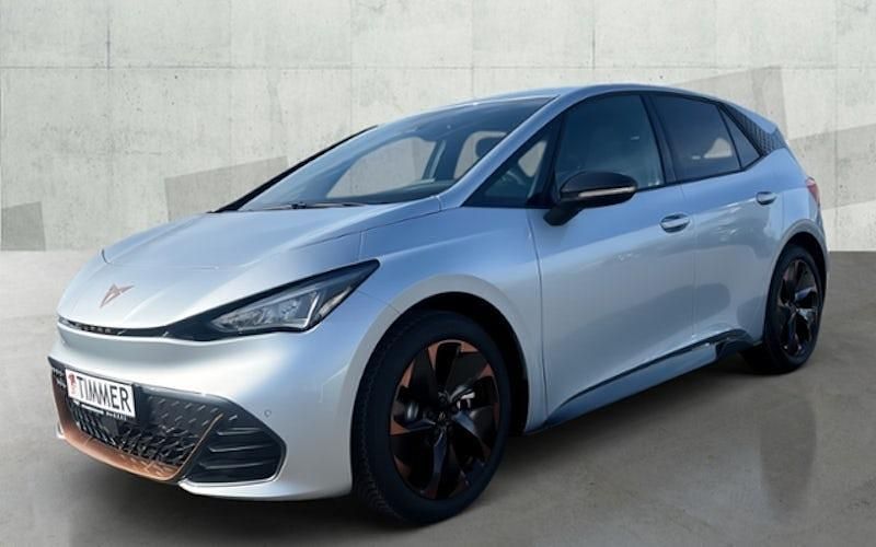 Neu Cupra Born 169 kW (231 PS) 2026 Geysir silber metallic Kleinwagen