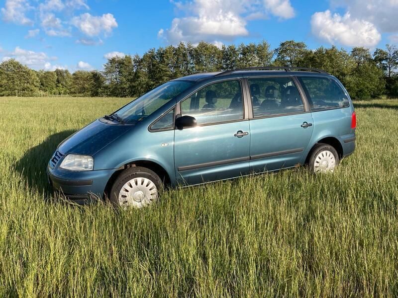 Blau Gebraucht 2004 VW Sharan Van / Kleinbus | 2.000 € (Fairer Preis) - Bild 1/4