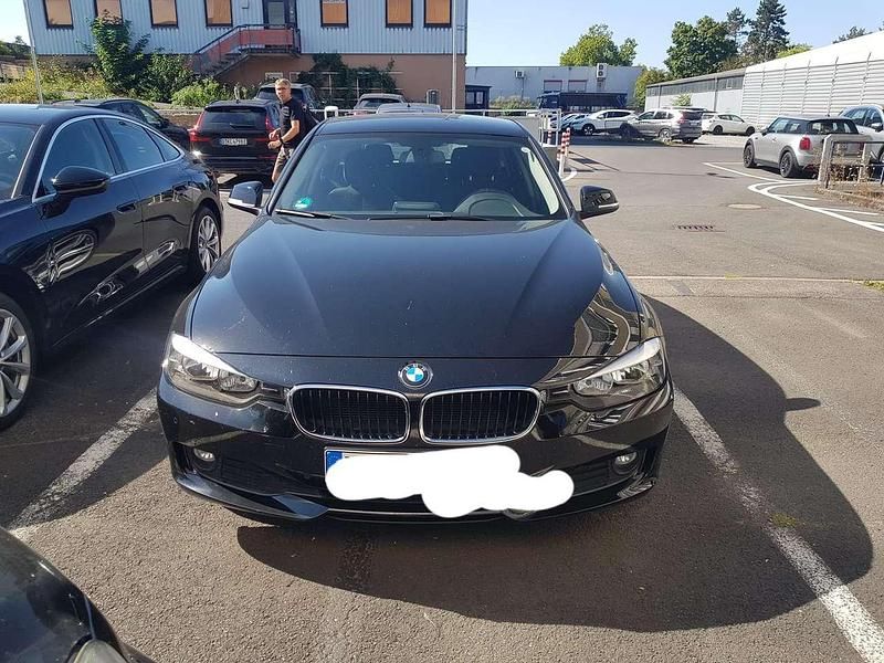 Gebraucht BMW 316 136 PS (100 kW) 2013 Schwarz Kombi