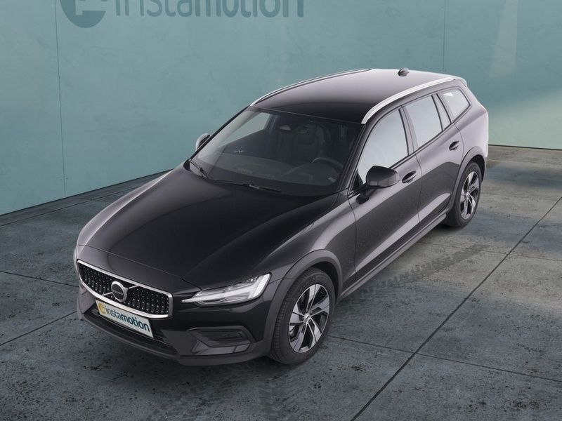 Gebraucht Volvo V60 CC Plus 197 PS (144 kW) 2023 Schwarz Kombi