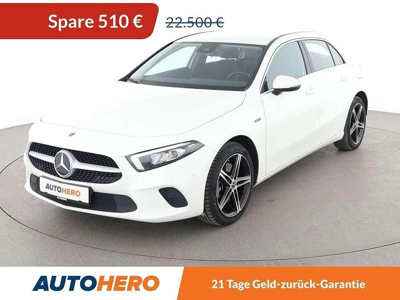 Polarweiss Gebraucht 2020 Mercedes A250 Progressive Limousine | 21.990 € (Guter Preis) - Bild 1/3