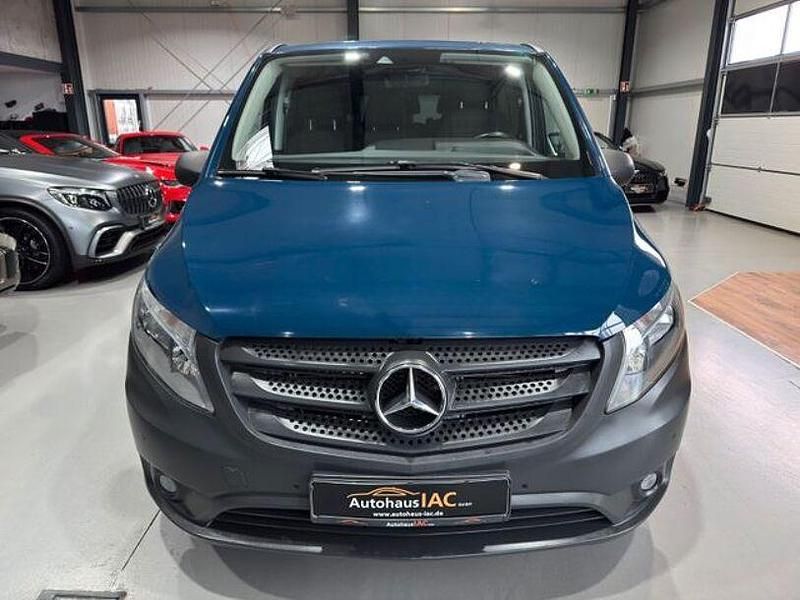 Gebraucht Mercedes Vito 114 PS (83 kW) 2015 Blau Van