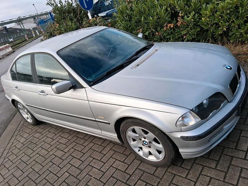 Gebraucht BMW 320 170 PS (125 kW) 2002 Silber Limousine
