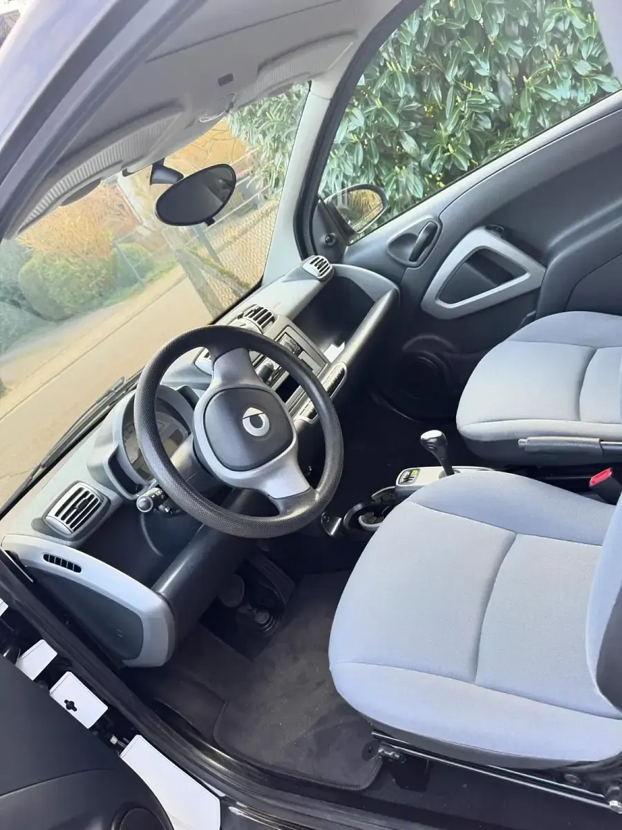 Gebraucht Smart ForTwo Coupé 71 PS (52 kW) 2010 Weiß Coupé
