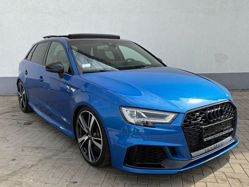 Gebraucht Audi RS3 Ambiente 400 PS (294 kW) 2019 Blau Limousine