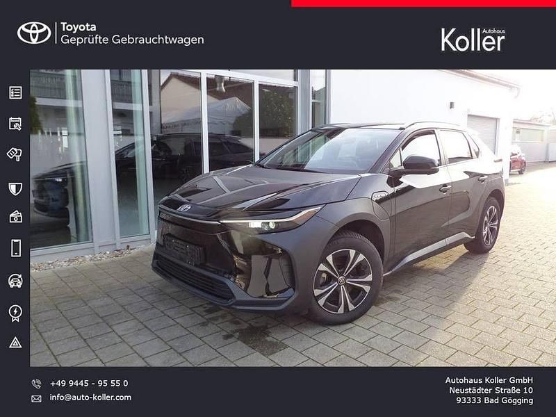 Onyxschwarz 202 Gebraucht 2023 Toyota bZ4X SUV | 30.900 € (Fairer Preis) - Bild 1/4