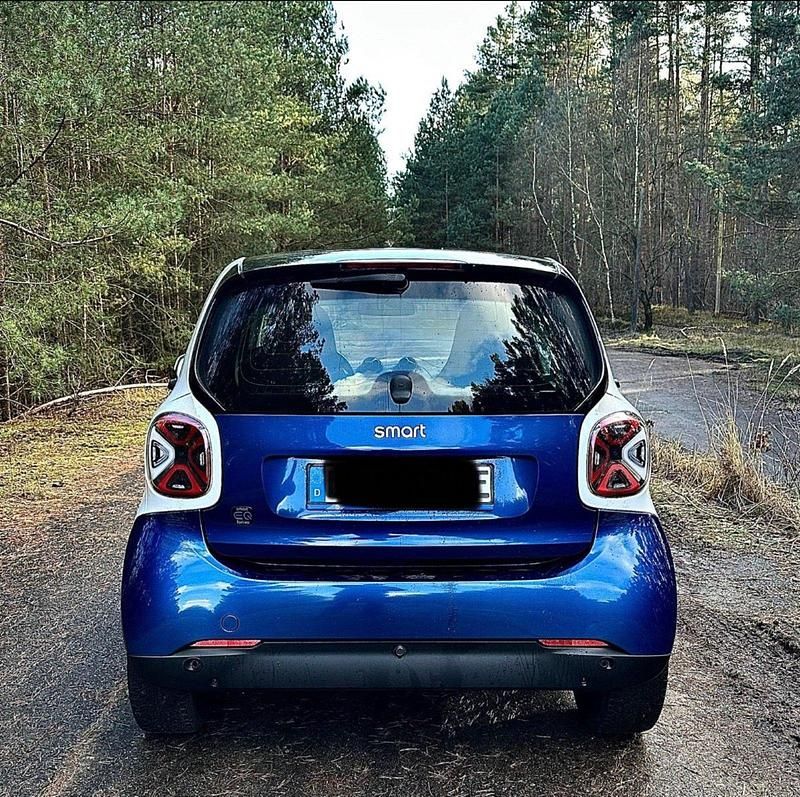 Gebraucht Smart ForTwo Coupé 44 kW (60 PS) 2021 Blau Kleinwagen