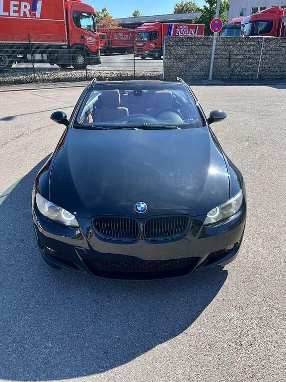 Schwarz Gebraucht 2007 BMW 335 Cabriolet M Performance Cabrio | 16.499 € (Superpreis) - Bild 1/4