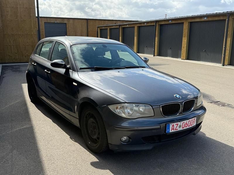 Gebraucht BMW 116 116 PS (85 kW) 2005 Grau Kleinwagen