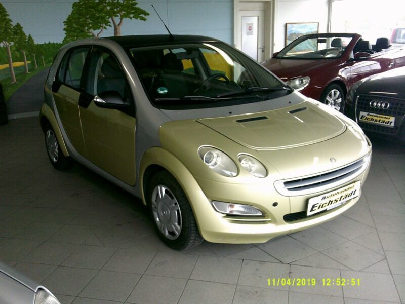 Kaufe Den Smart Forfour 1 1 Benzin 75 Ps 2004 In