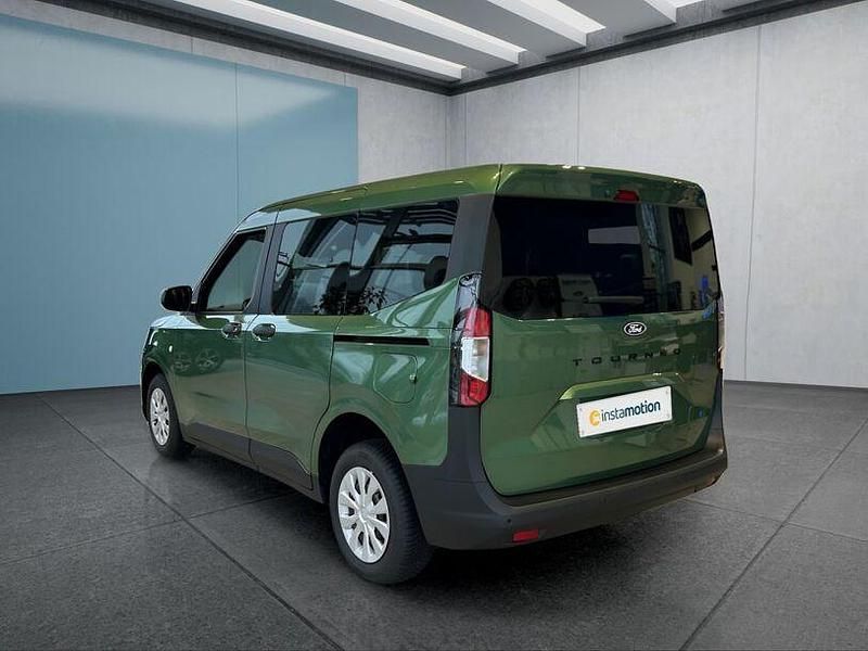 Gebraucht Ford Tourneo 125 PS (91 kW) 2025 Grün Van / Kleinbus