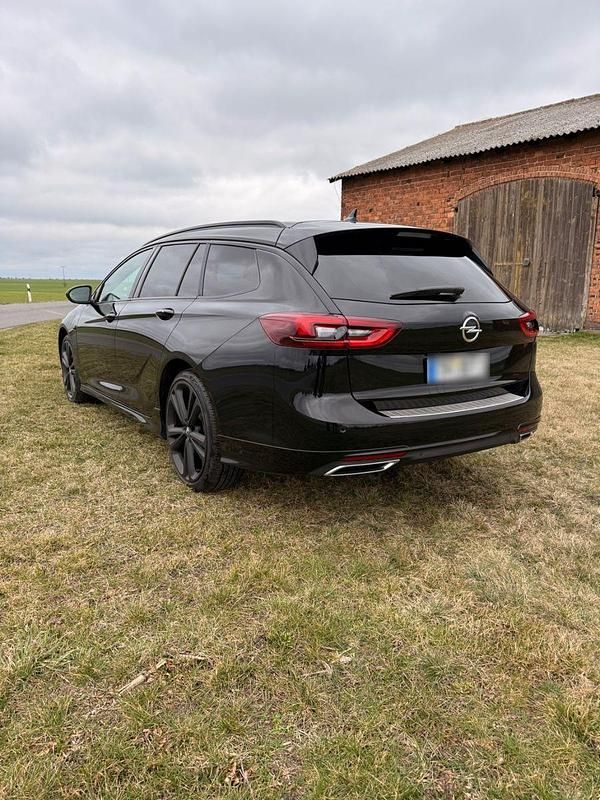 Gebraucht Opel Insignia Ultimate 174 PS (127 kW) 2022 Schwarz Kombi
