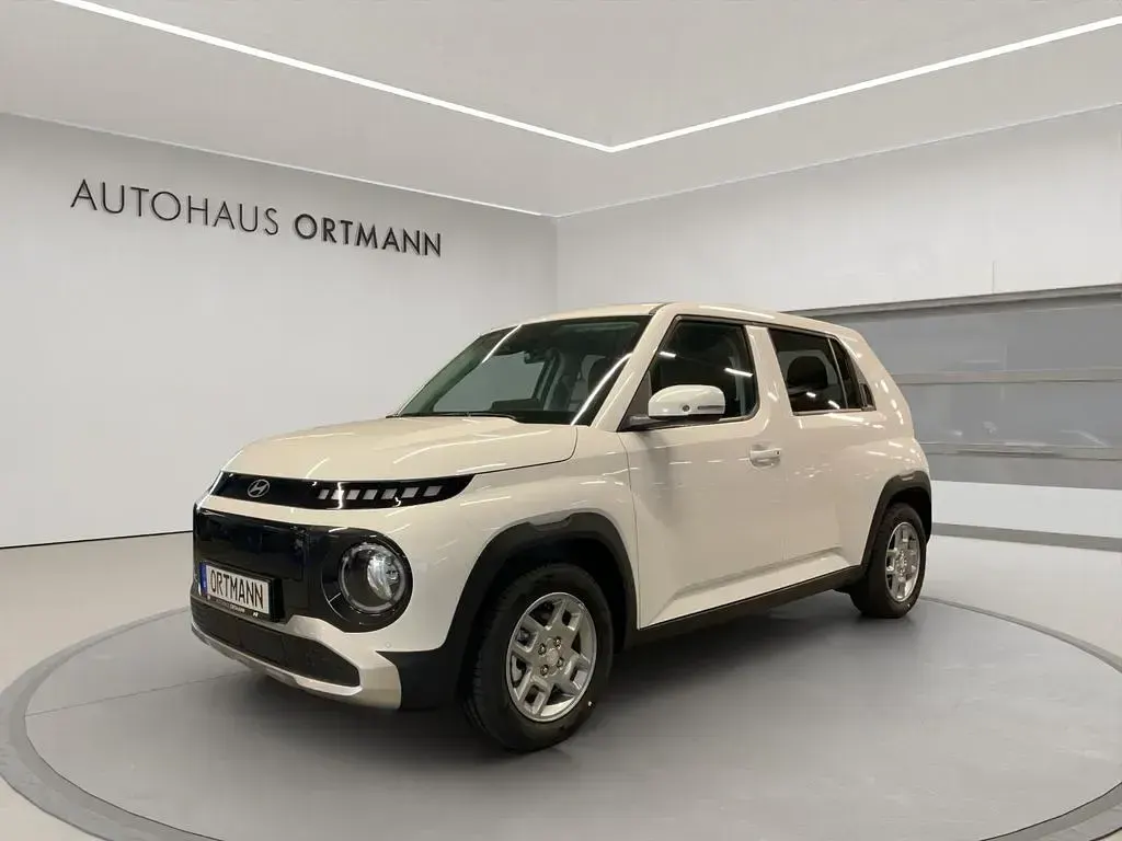 Neu Hyundai Inster Trend 85 kW (116 PS) 2026 Atlas white / sol Kleinwagen