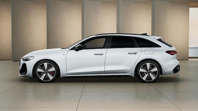 Gebraucht Audi A5 Ambiente 299 PS (219 kW) 2025 Gletscherweiß metallic Kombi