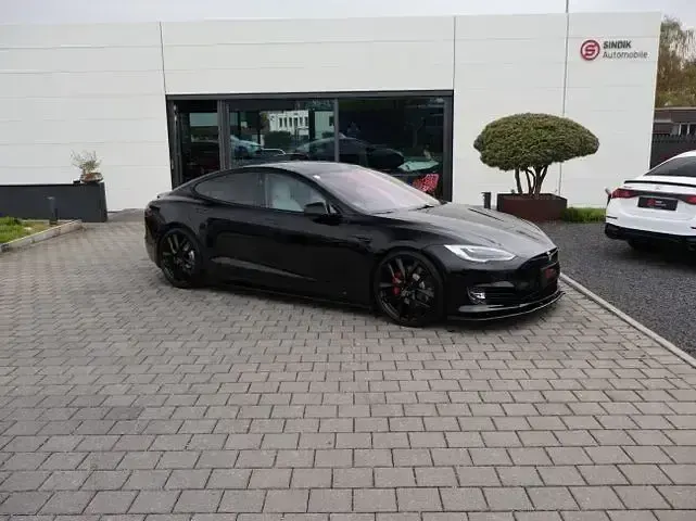 Used Tesla Model S Performance 580 kW (789 HP) 2019 Black Hatchback