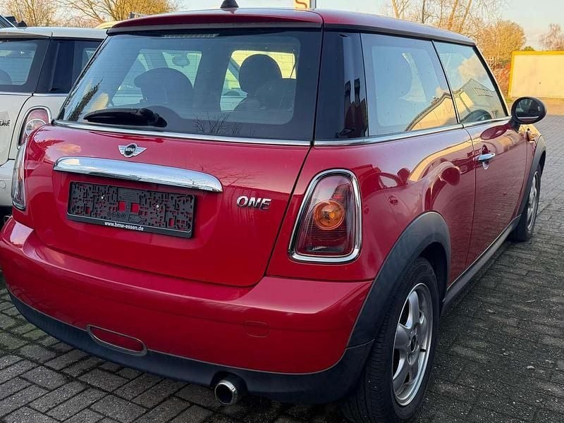 Gebraucht Mini ONE 95 PS (69 kW) 2009 Chili red Kleinwagen