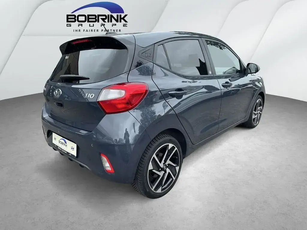 Gebraucht Hyundai i10 Edition 30+ 67 PS (49 kW) 2021 Grau Kleinwagen
